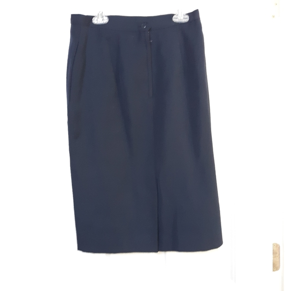 Cherry Red & Navy Suit Size 8 - Picture 6 of 8